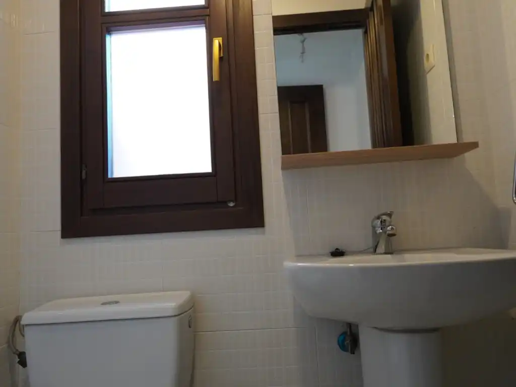 Casa adosada en venta en Calle Ribagorza, 17, Aínsa-Sobrarbe