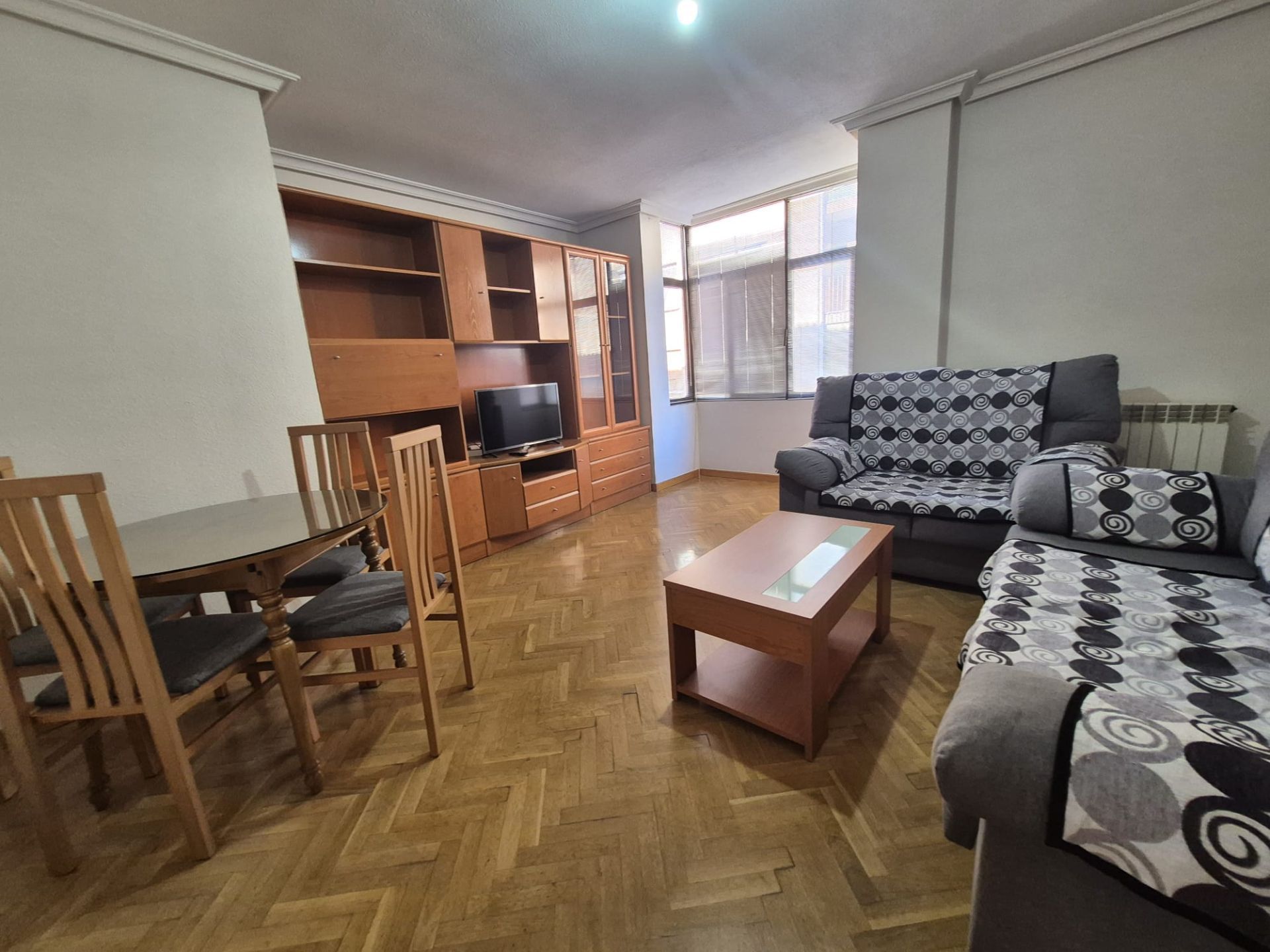 Living room of Flat for sale in Ávila Capital  with Heating and Furnished