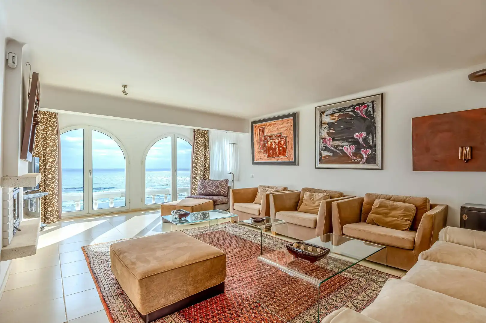 Sala d'estar de Casa o xalet en venda en Telde amb Aire condicionat, Jardí privat i Terrassa