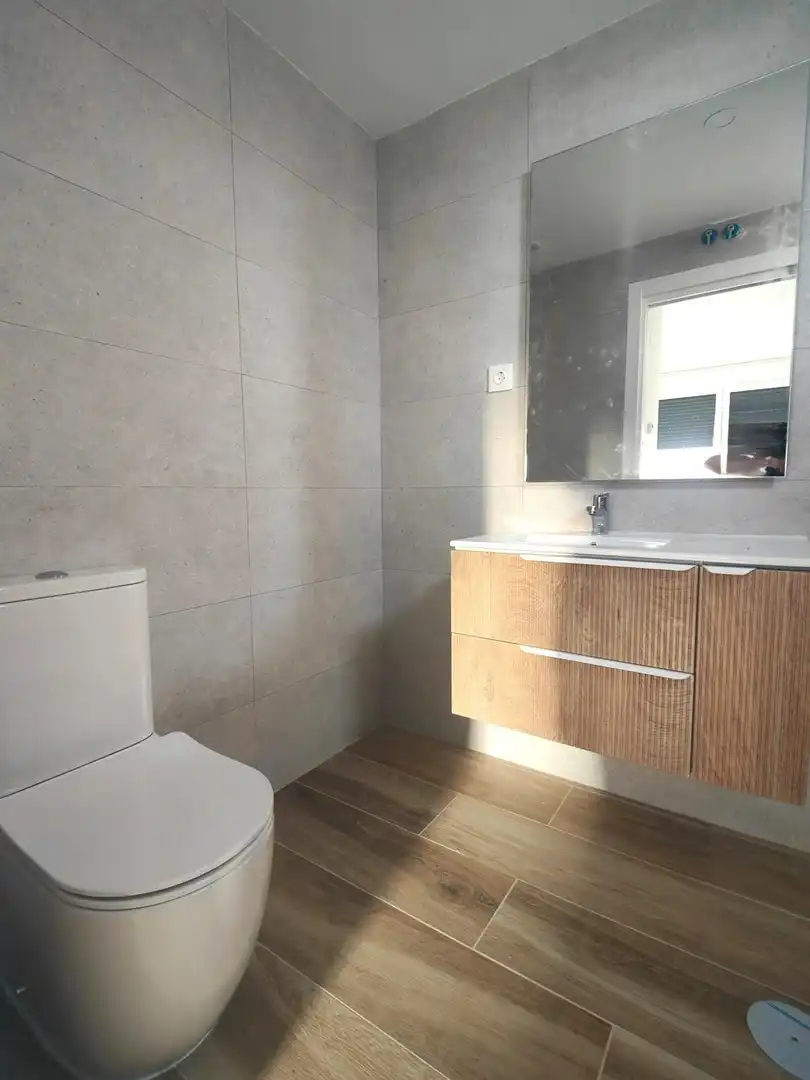 Bathroom of Flat for rent in Valdemoro  with Heating, Terrace and Storage room