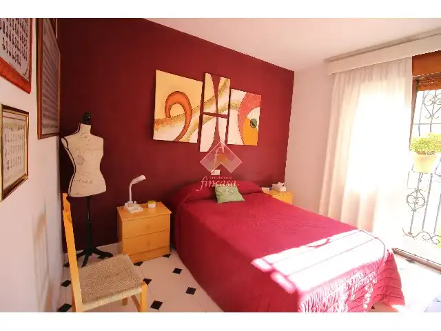 Dormitori de Casa o xalet en venda en Ronda amb Aire condicionat, Jardí privat i Terrassa
