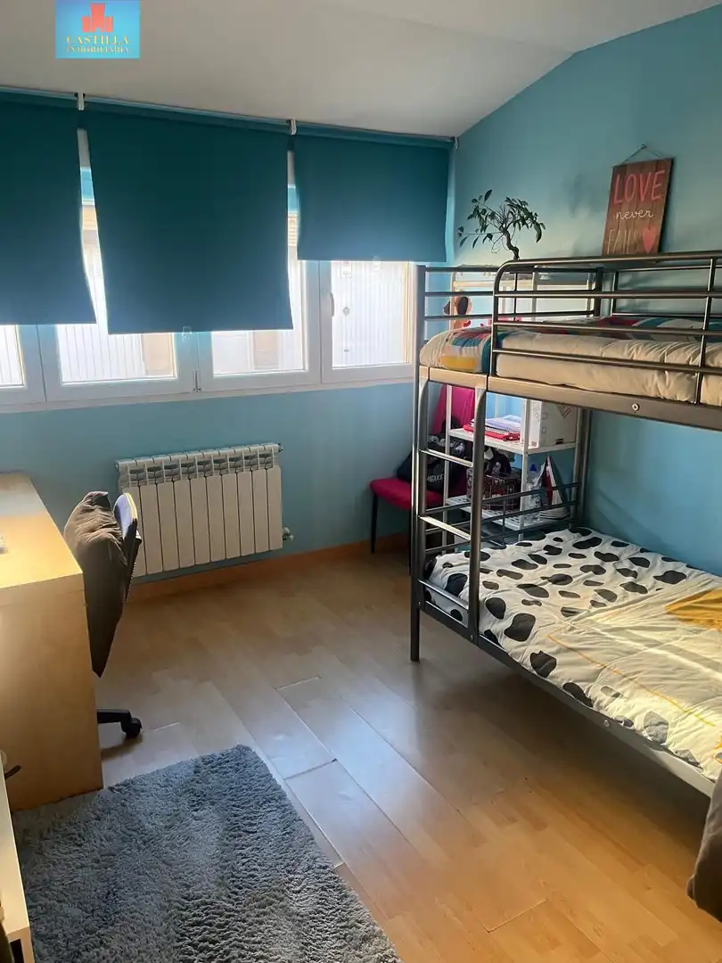 Habitación de Casa adosada en venta en Berrocalejo de Aragona con Calefacción, Terraza y Trastero
