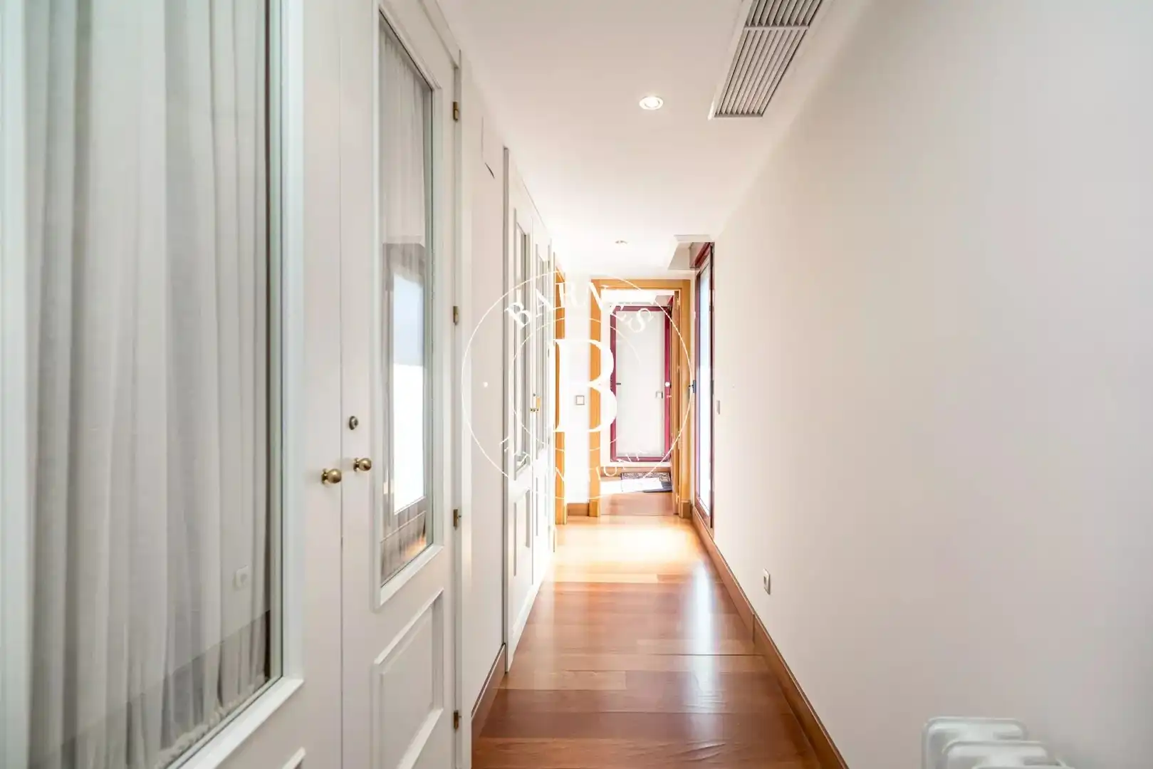 Wohnung zur Miete in Madrid mit Klimaanlage, Heizung und Terrasse