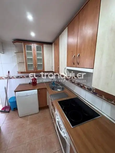 Kitchen of Flat for rent in Madrid  with Air Conditioner, Furnished and Washing machine