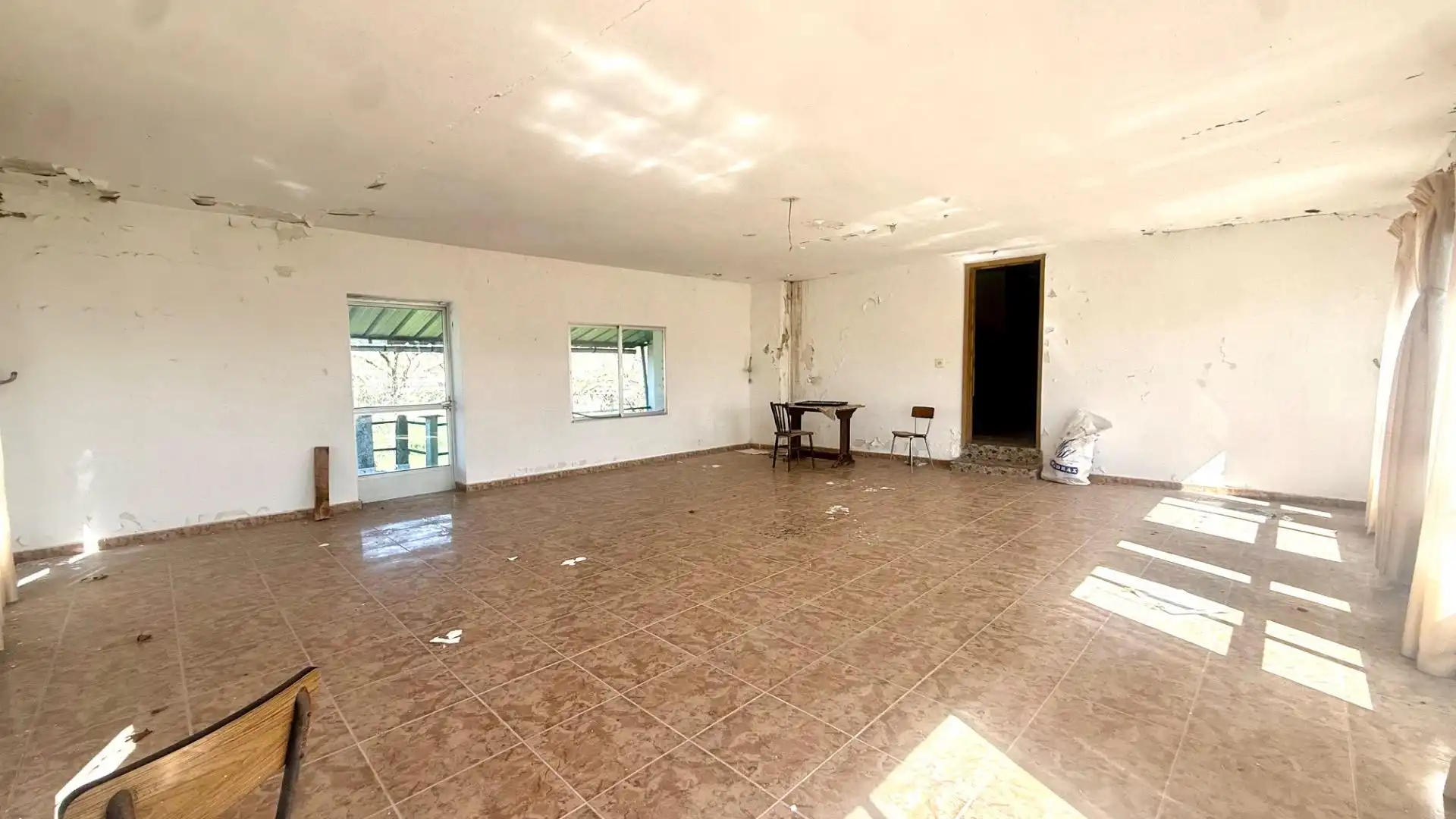 Sala de estar de Casa o chalet en venta en Piñor con Jardín privado, Terraza y Amueblado