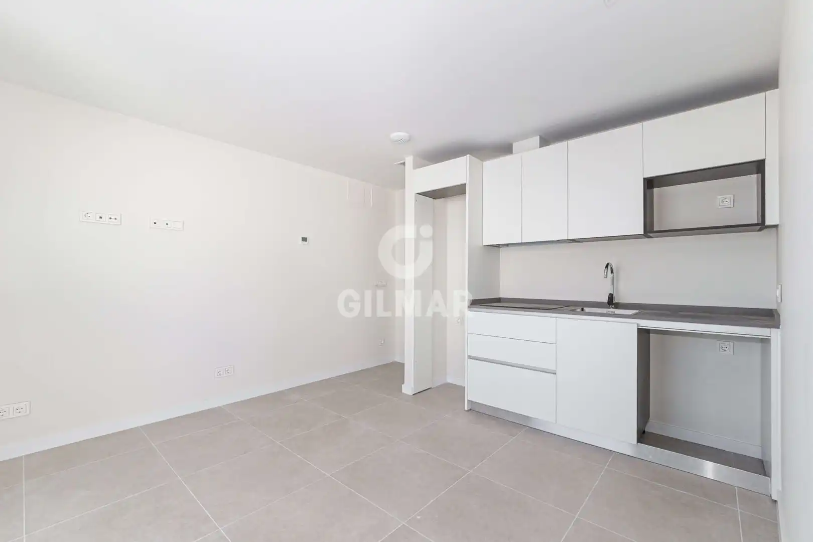 Kitchen of Attic for sale in Sevilla  with Heating, Storage room and Swimming Pool