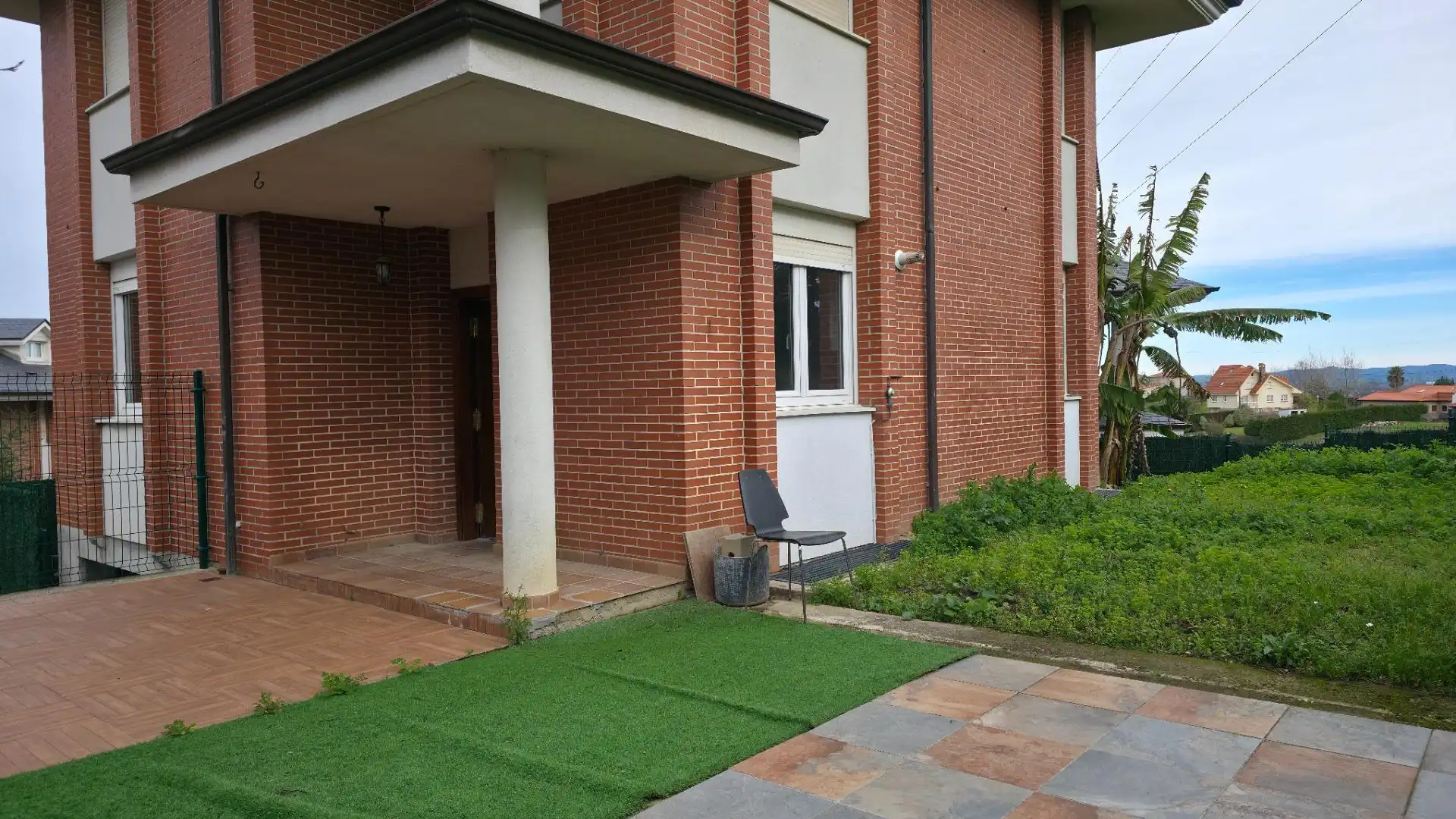 Terrassa de Casa o xalet en venda en Camargo amb Calefacció