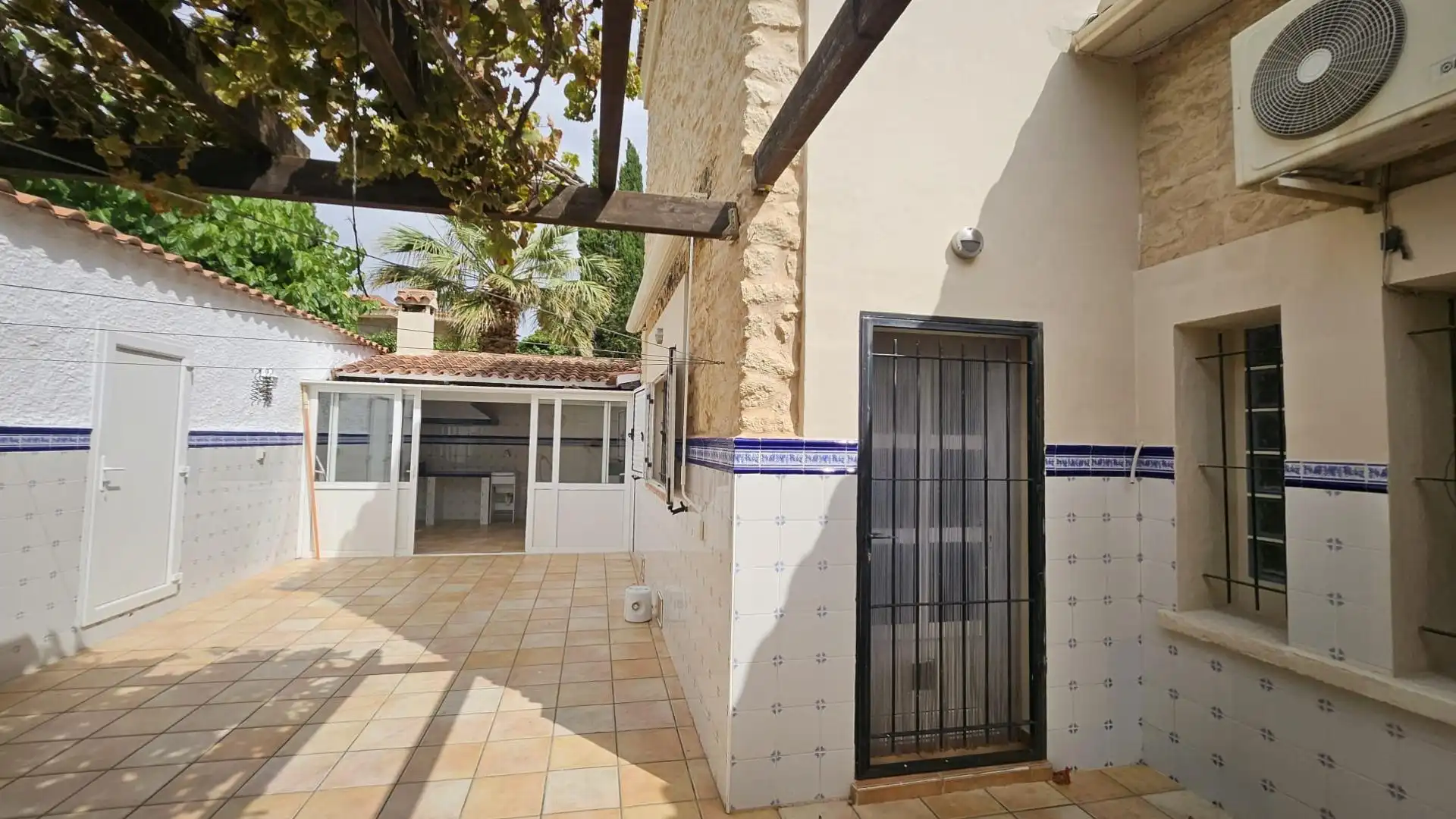 Villa con terrazza in vendita a Garbinet - Vistahermosa, imagen 52