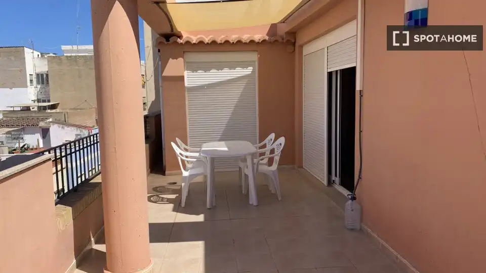 Terraza de Piso de alquiler en Sagunto / Sagunt con Aire acondicionado, Calefacción y Amueblado