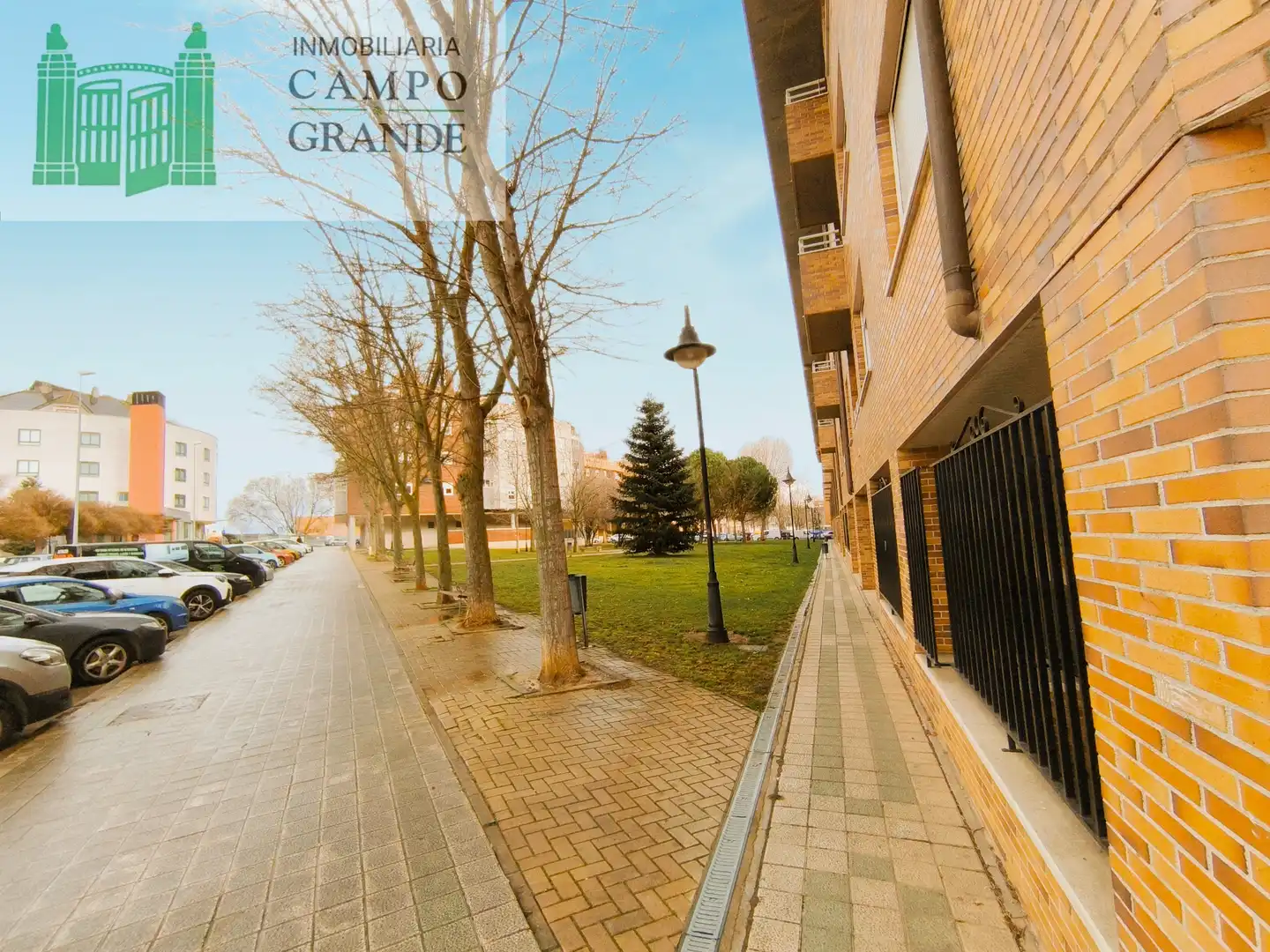 Exterior view of Commercial properties for sale in Palencia