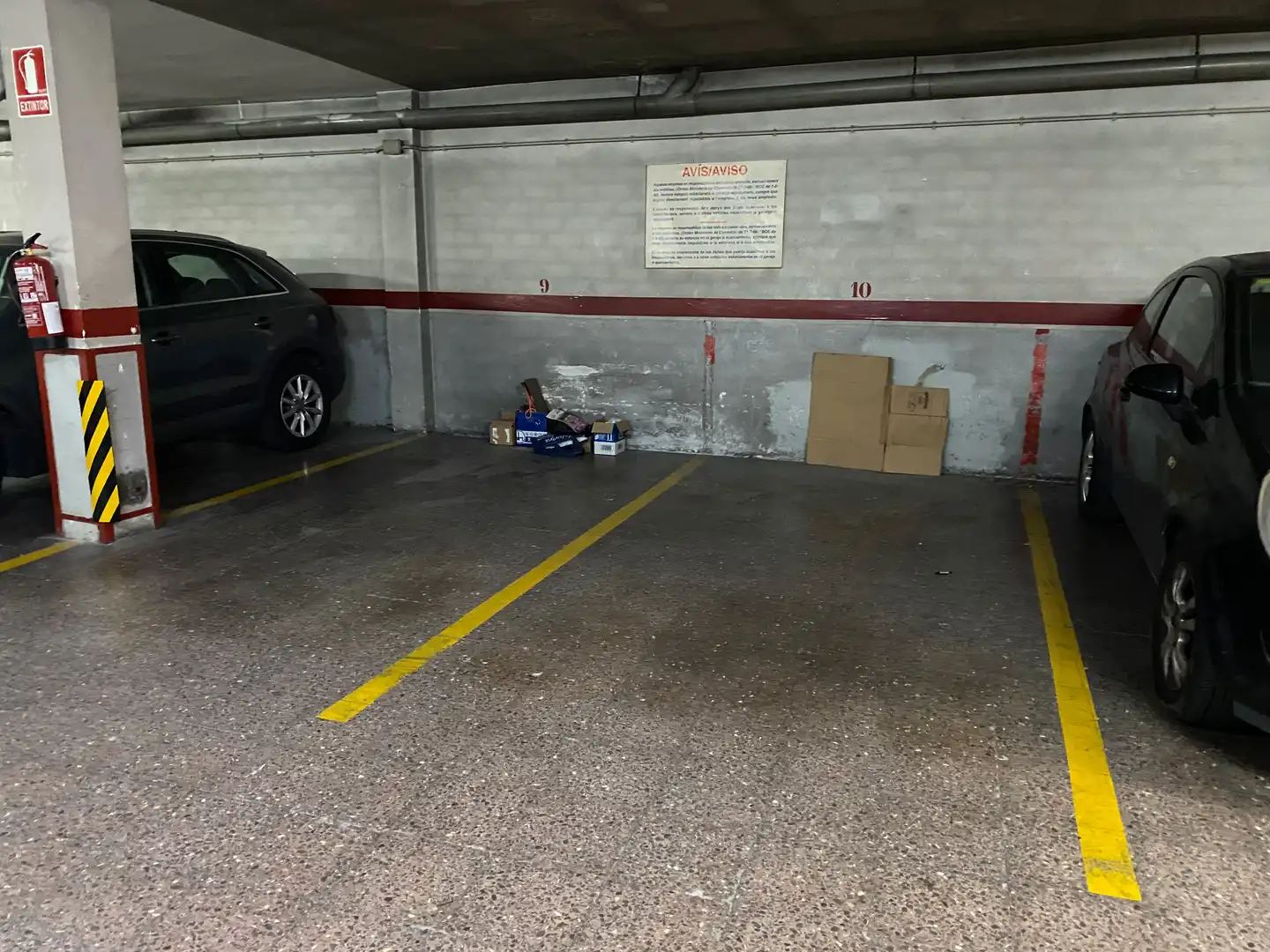 Garage zur Miete in N/A, -1, Barri del Centre