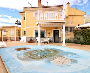 Vista exterior de Casa adosada en venda en Mazarrón