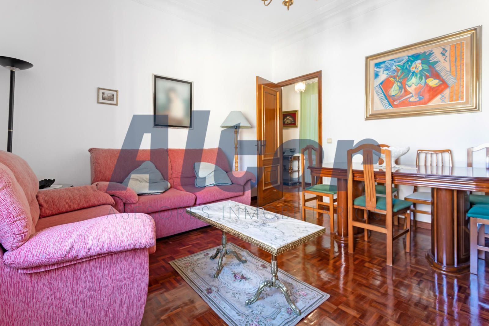 Sala d'estar de Pis en venda en  Madrid Capital amb Calefacció