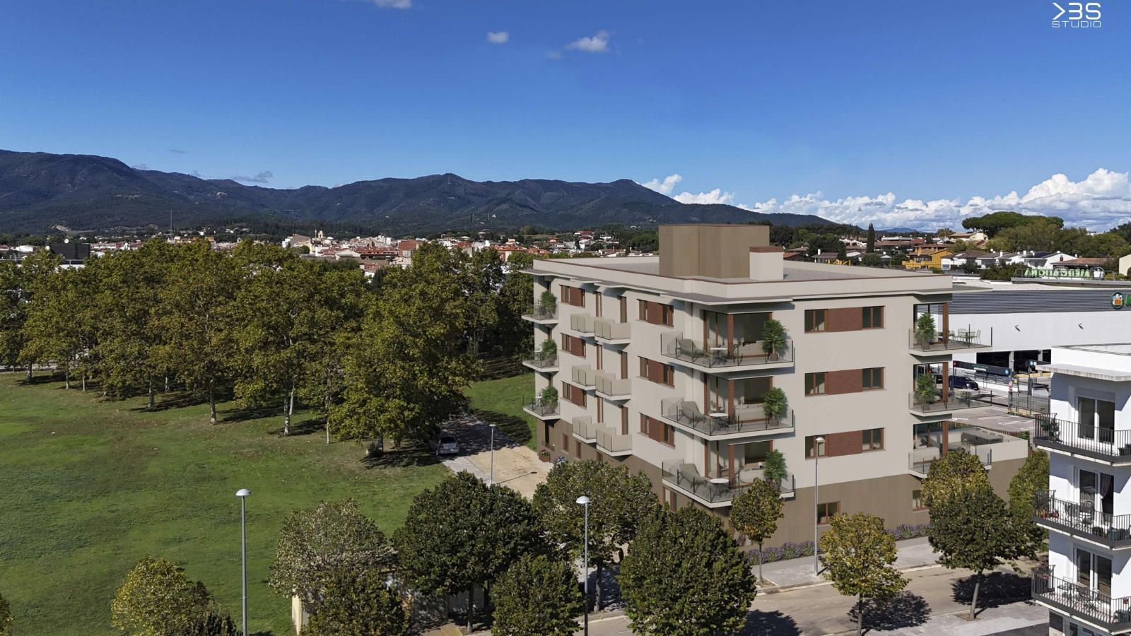 Vista exterior de Pis en venda en Santa Coloma de Farners amb Aire condicionat, Terrassa i Piscina comunitària