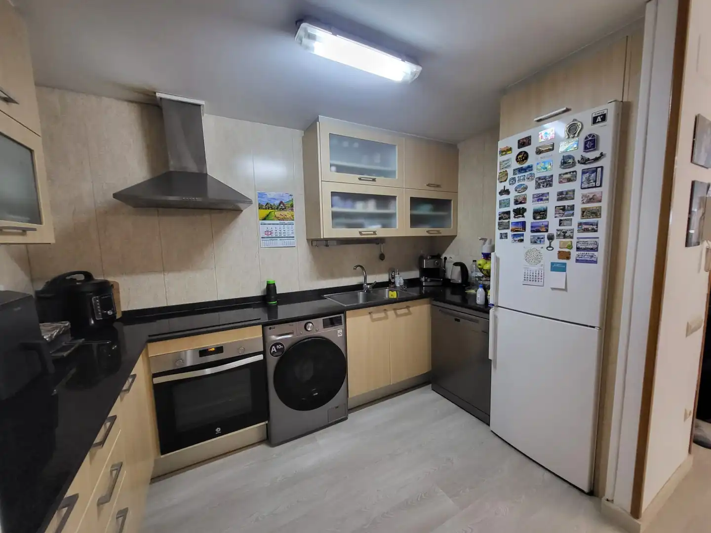 Piso con terraza en venta en Passeig de la Costa Brava 51, imagen 12