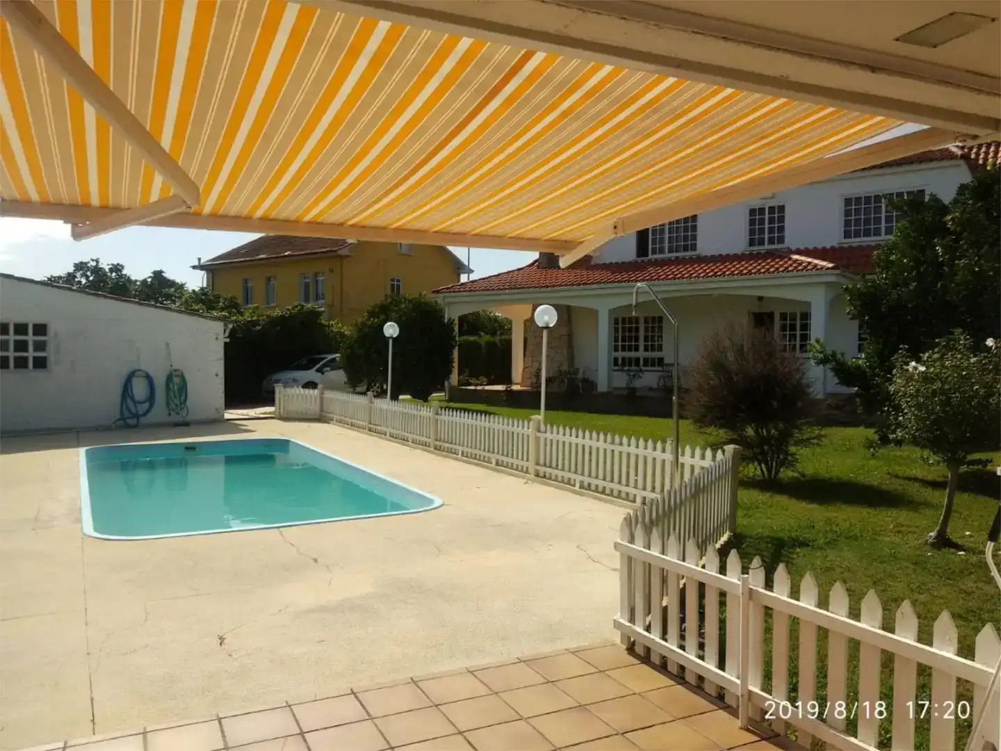 Piscina de Casa o chalet de alquiler en Cabanas con Jardín privado, Parquet y Piscina