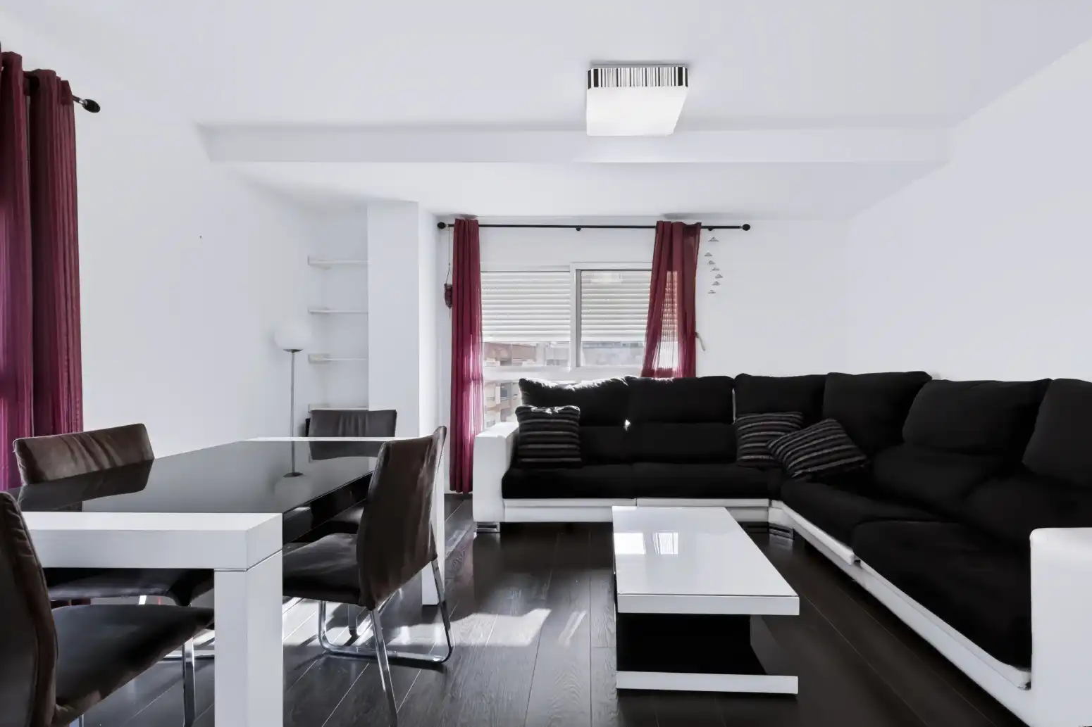 Living room of Flat for sale in Alaquàs  with Air Conditioner, Parquet flooring and Storage room