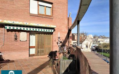 Vista exterior de Casa o xalet en venda en Santa Margarida de Montbui amb Calefacció, Terrassa i Traster