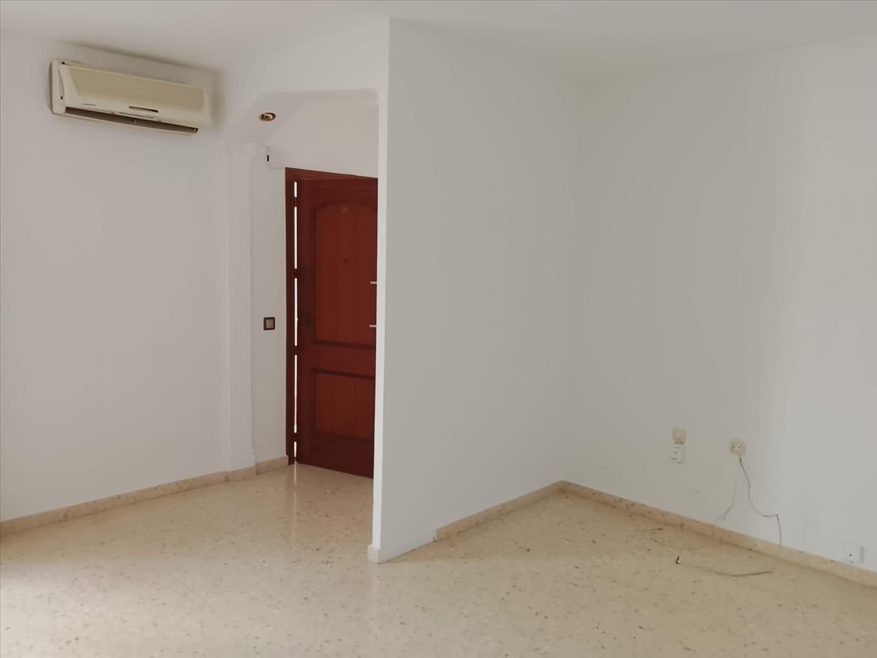 Flat for sale in Puente Genil  with Air Conditioner