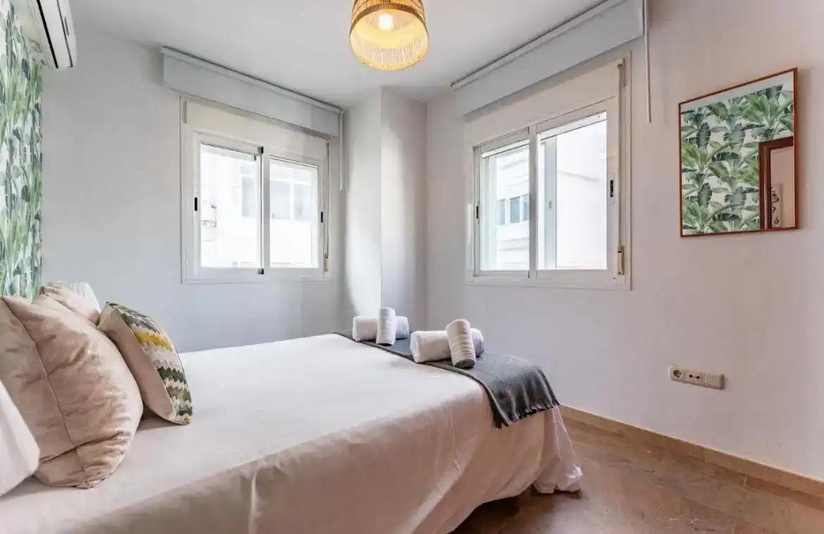 Schlafzimmer von Wohnung zur Miete in Torremolinos mit Klimaanlage, Möbliert und Balkon