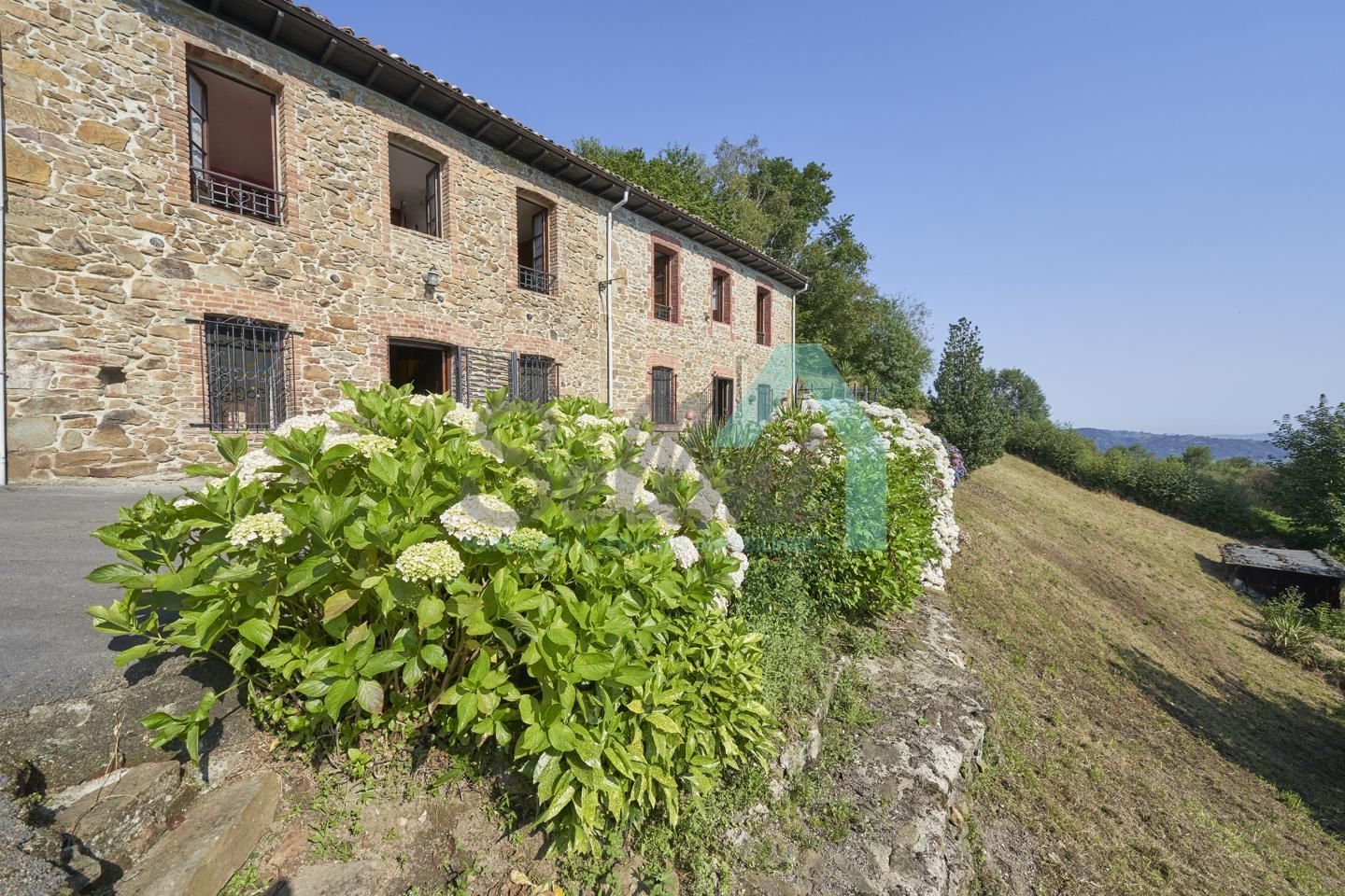 Exterior view of House or chalet for sale in Langreo  with Private garden and Balcony