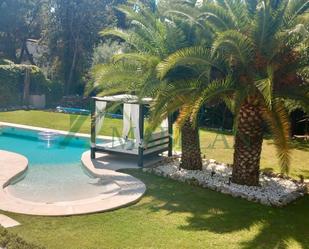 Piscina de Apartament de lloguer en Las Rozas de Madrid amb Calefacció, Jardí privat i Terrassa