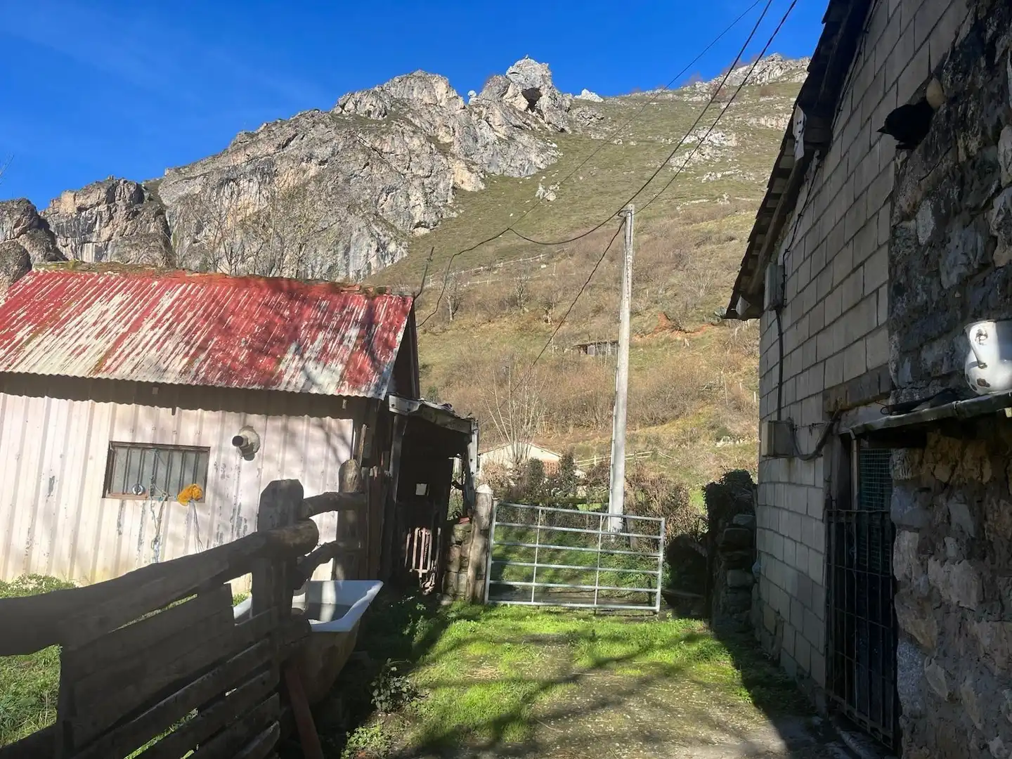 Exterior view of Land for sale in Aller