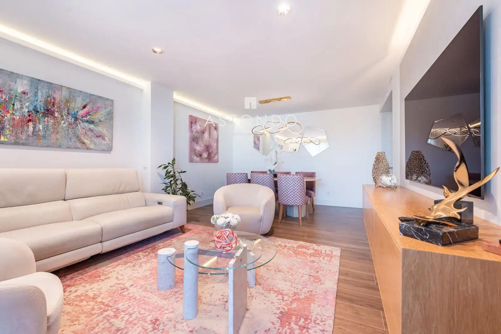Wohnzimmer von Wohnung zum Verkauf in Madrid mit Klimaanlage, Heizung und Terrasse