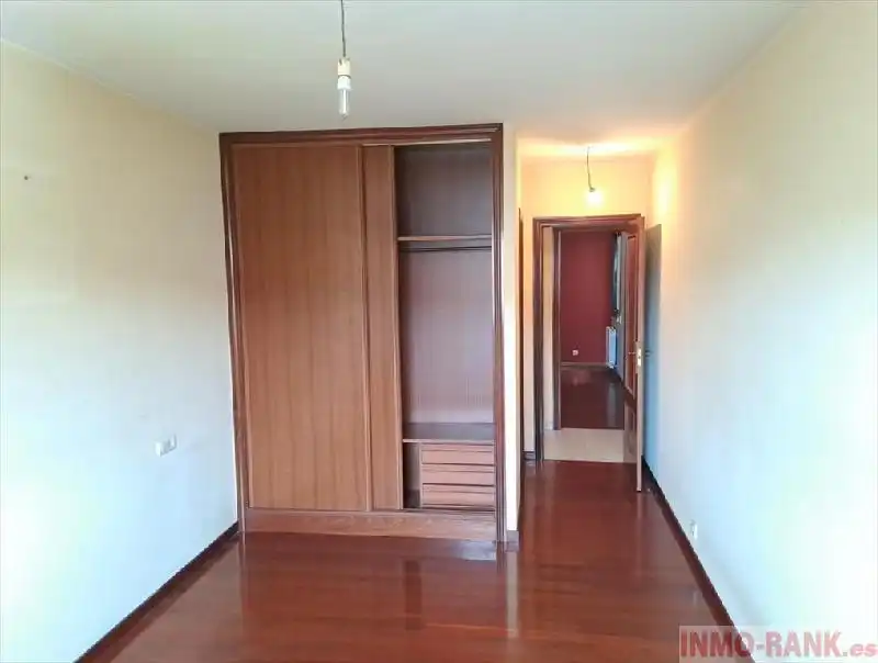 Habitación de Piso en venta en Salvaterra de Miño con Trastero