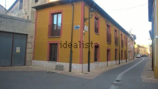 Exterior view of Country house for sale in Melgar de Fernamental  with Private garden, Terrace and Storage room
