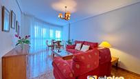 Living room of Flat for sale in Santoña  with Heating, Swimming Pool and Furnished