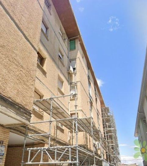 Foto 2 de Piso en venta en Calle Fuente de la Dula, Lourdes, Tudela