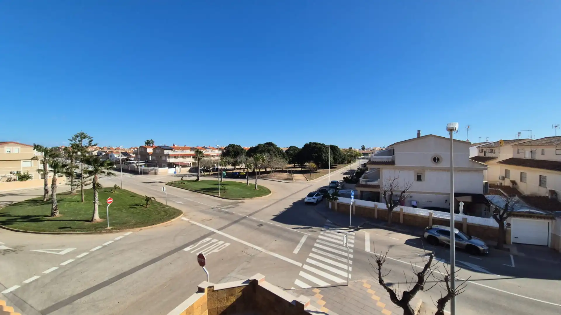 Vista exterior de Casa adosada en venta en Pilar de la Horadada con Aire acondicionado, Terraza y Amueblado