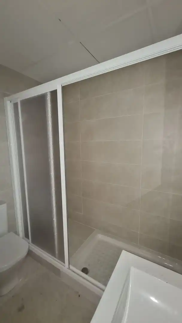 Badezimmer von Büro zum Verkauf in Málaga