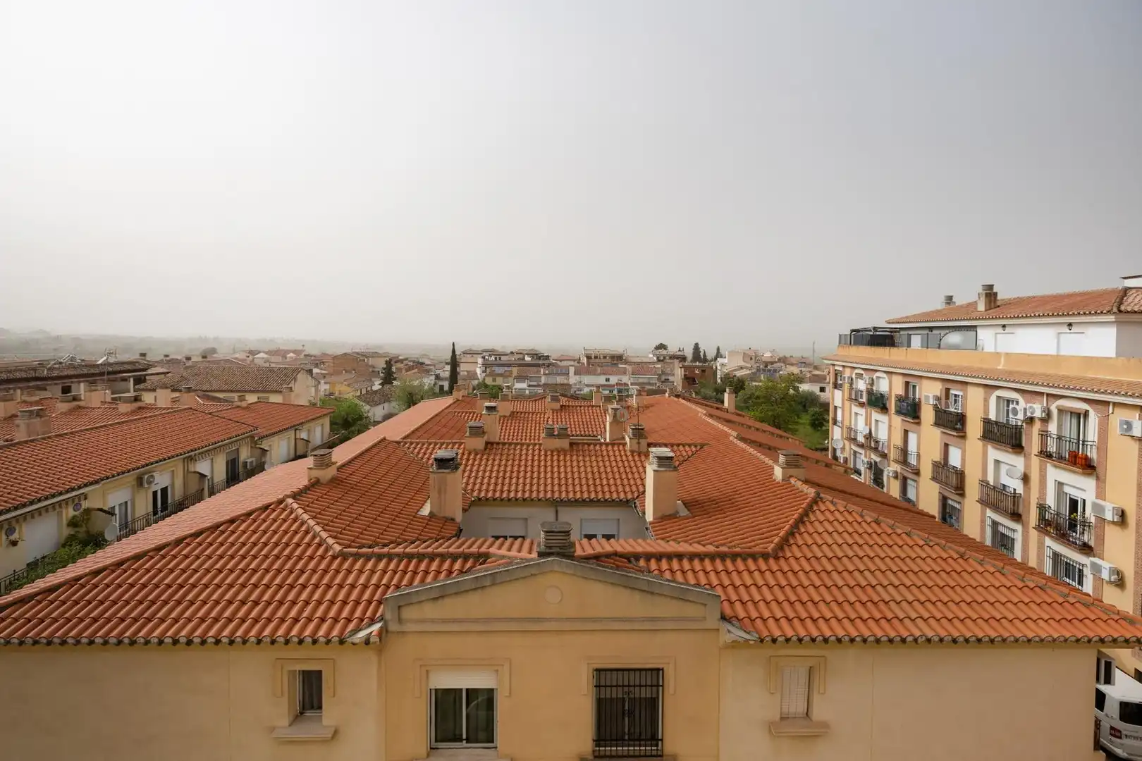 Flat with terrace for sale in Calle Gonzalo de Berceo 12, imagen 23
