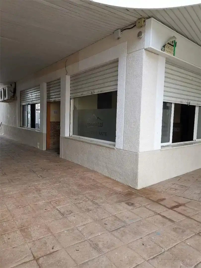 Local de alquiler en Torremolinos con Aire acondicionado