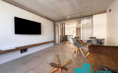 Living room of Flat for sale in Laredo  with Heating, Terrace and Furnished