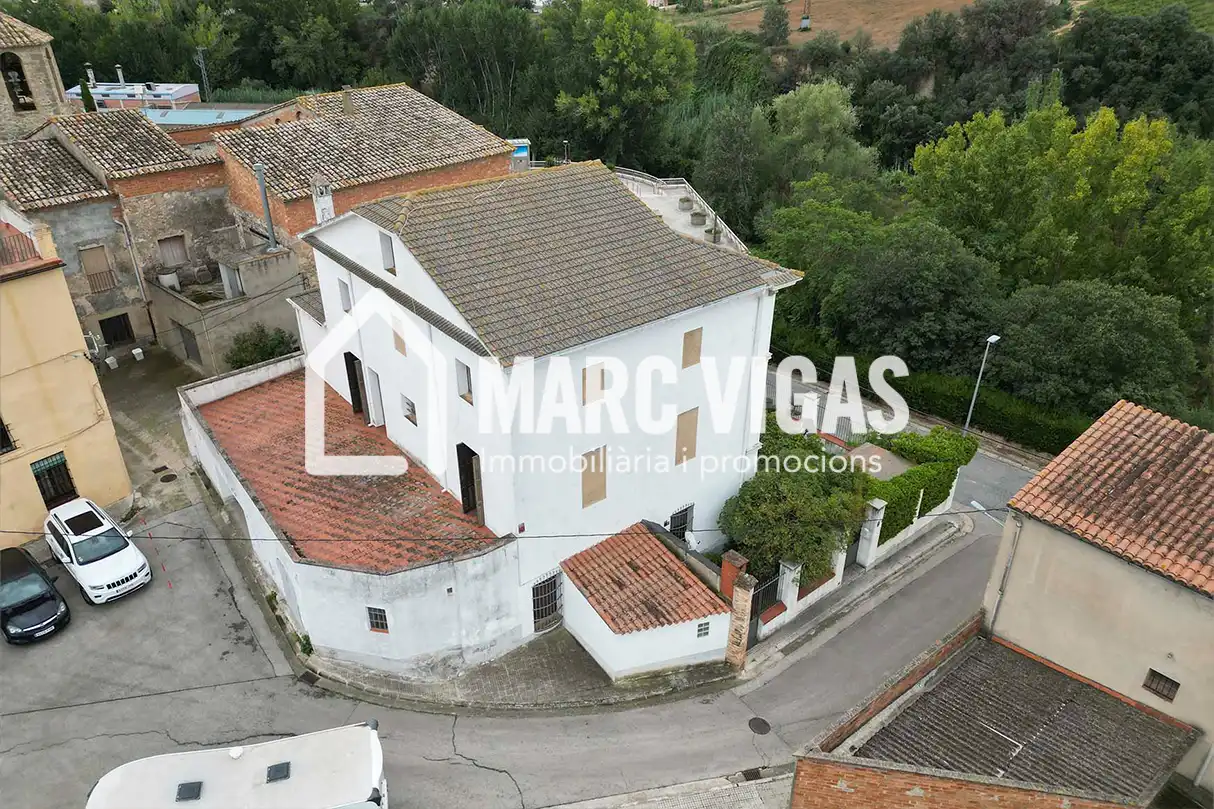 Vista exterior de Casa o chalet en venta en Torrelavit con Jardín privado, Terraza y Amueblado