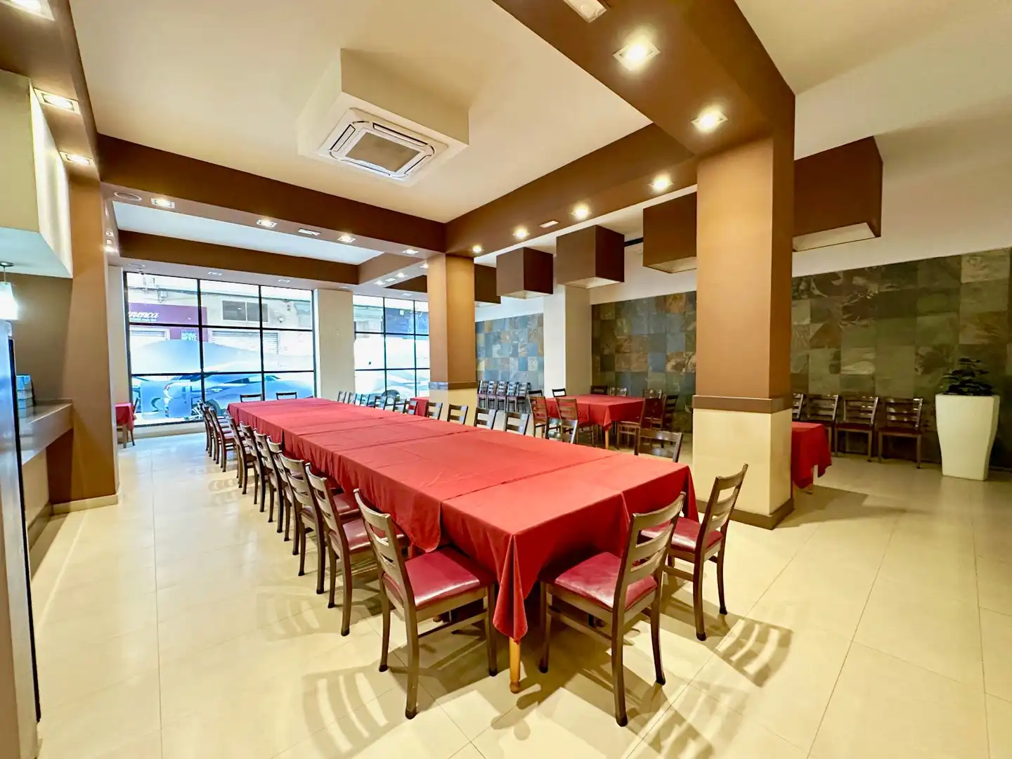 Local en venta en Corts Valencianes, Piscinas
