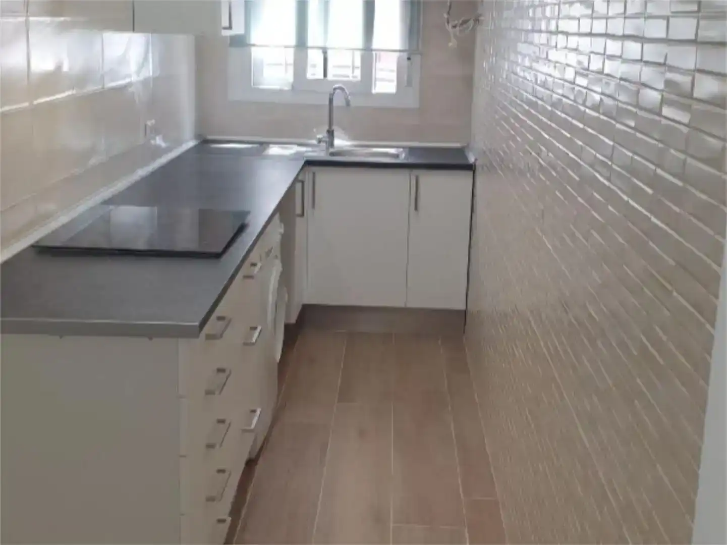 Cuina de Apartament en venda en Peñaflor amb Moblat