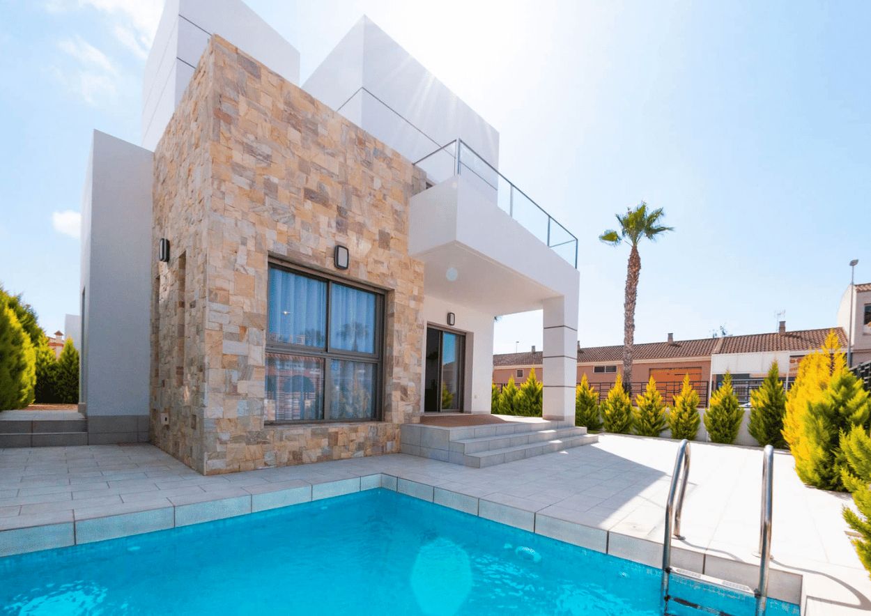 Swimming pool of House or chalet for sale in Los Alcázares  with Air Conditioner, Heating and Private garden