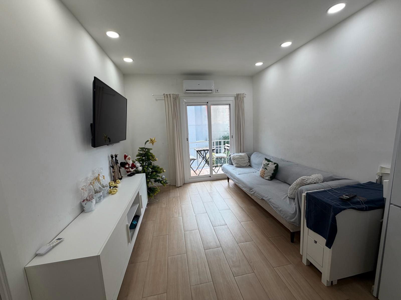 Pis en venda a Carrer d'Àngel Guimerà, 64, Sant Crist, Montigalà - Sant Crist