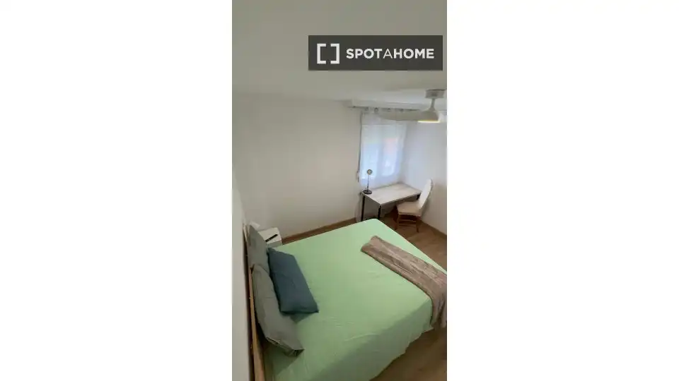Room in Lucero