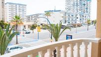 Vista exterior de Apartament en venda en La Manga del Mar Menor amb Aire condicionat, Terrassa i Moblat