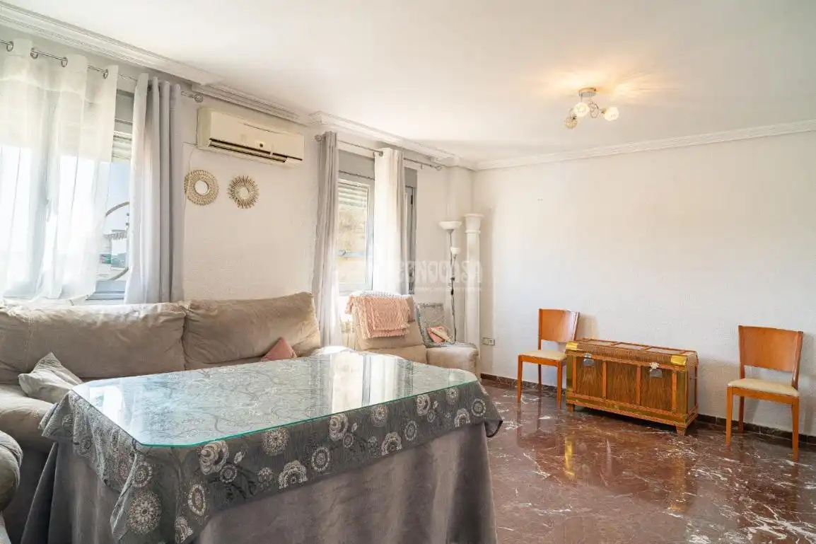 Bedroom of Flat for sale in Úbeda  with Air Conditioner