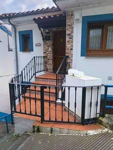Terraza de Piso en venta en Oviedo  con Calefacción