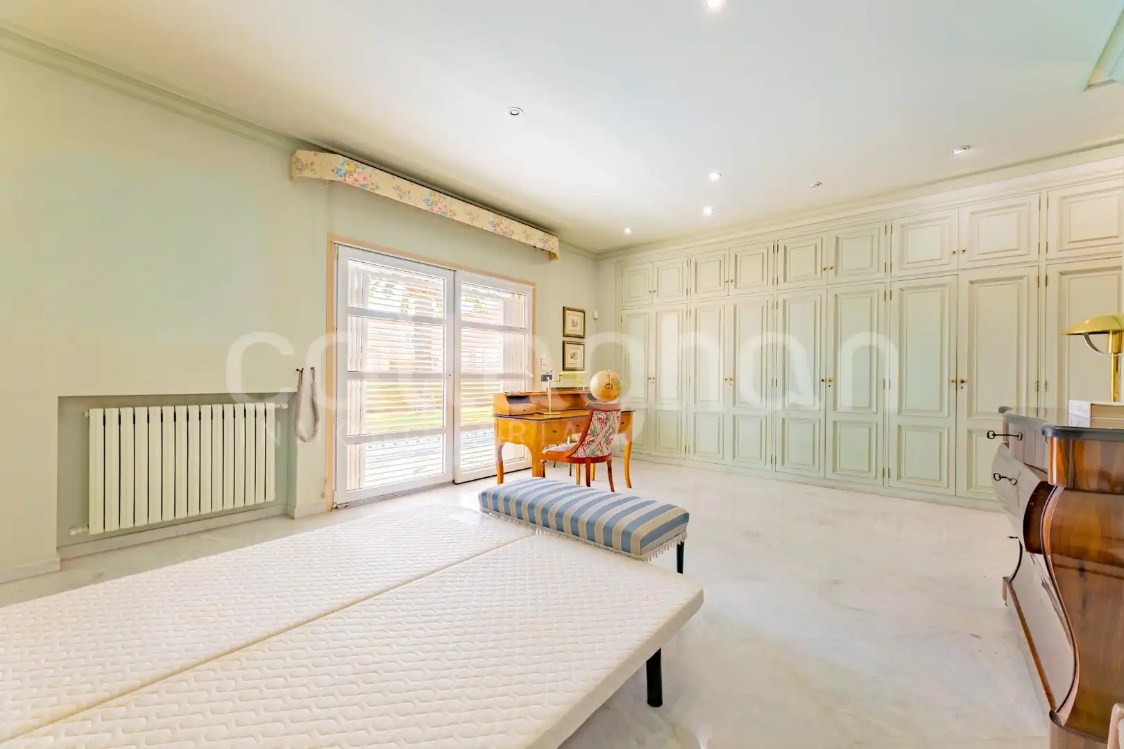 Houses for sale in Godella  with Air Conditioner, Heating and Private garden
