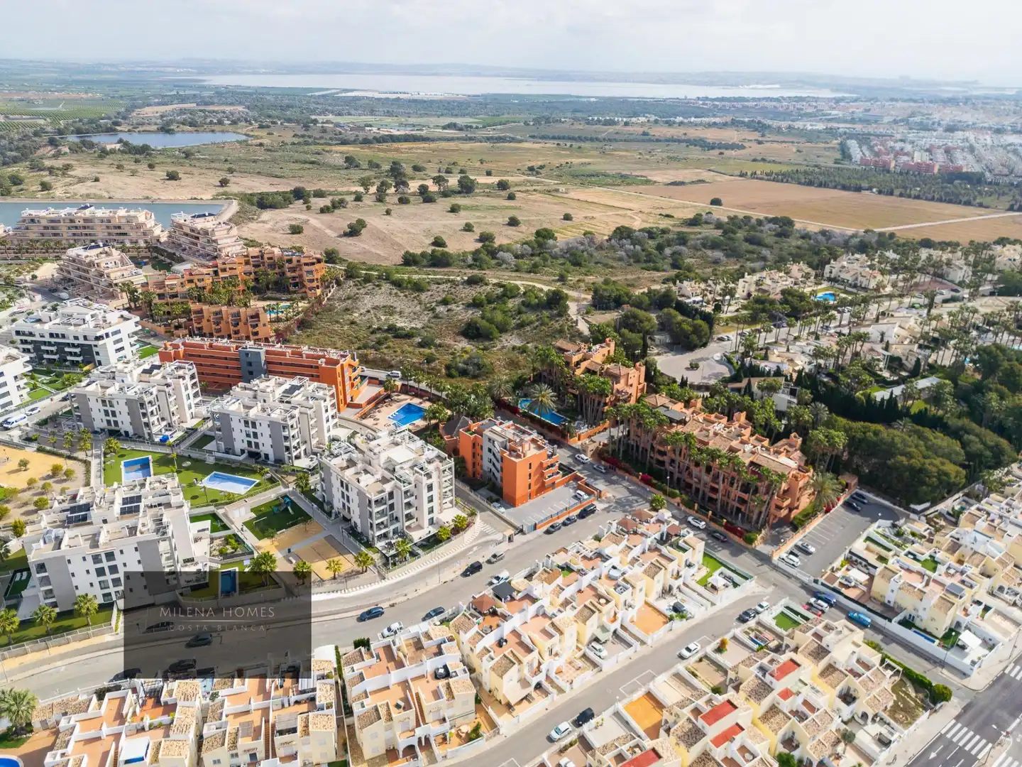 Vista exterior de Ático en venta en Orihuela con Aire acondicionado, Calefacción y Terraza
