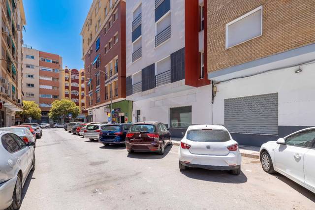 Local comercial en Venta en Los Castillejos - La Trinidad