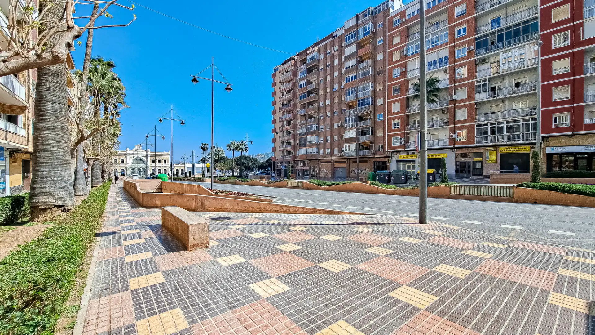 Vista exterior de Pis en venda en Cartagena amb Balcó